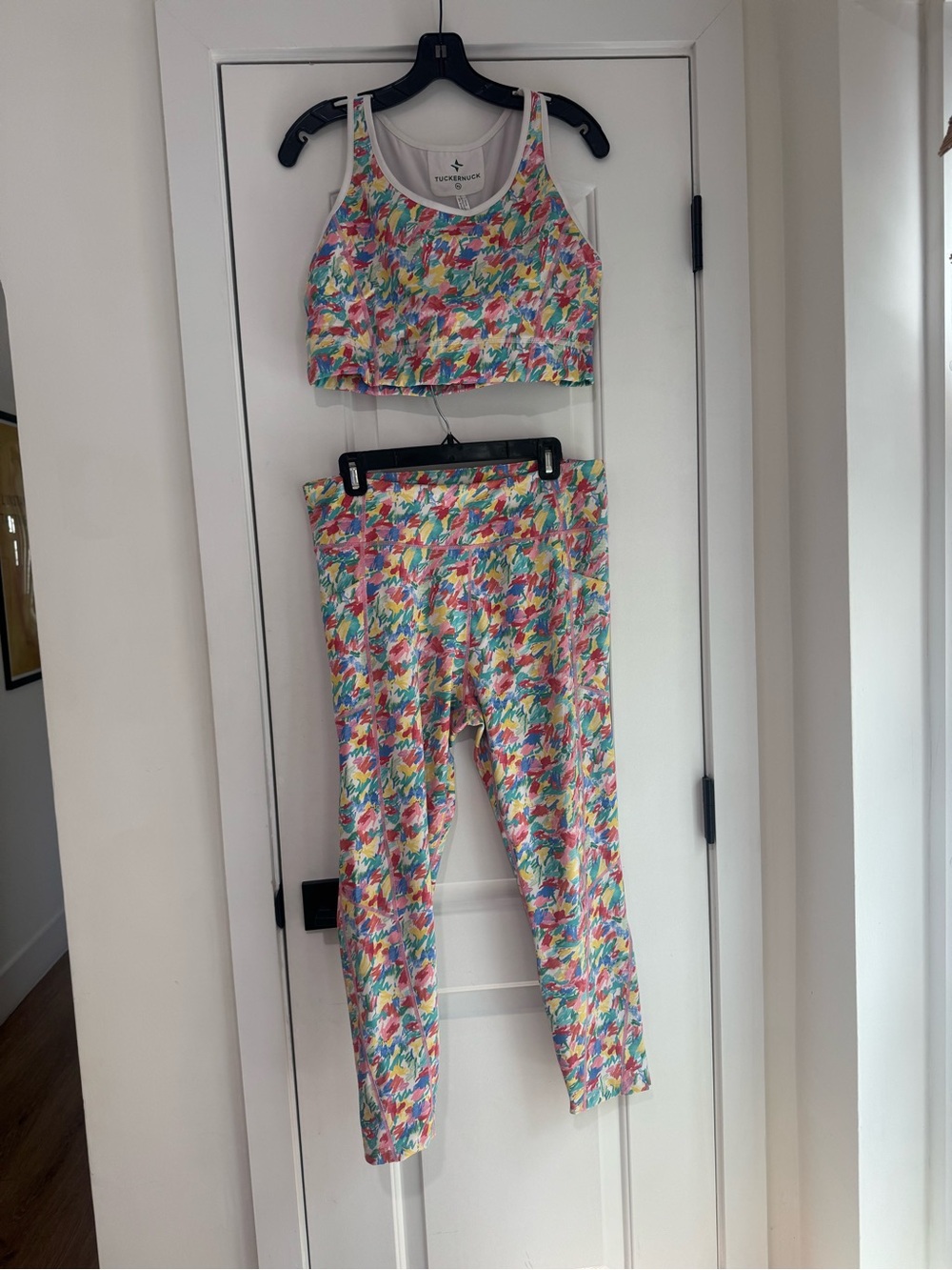 Tuckernuck Dayglow Compression Sports Bra  & Leggings XL - INCLUDES BOTH ITEMS